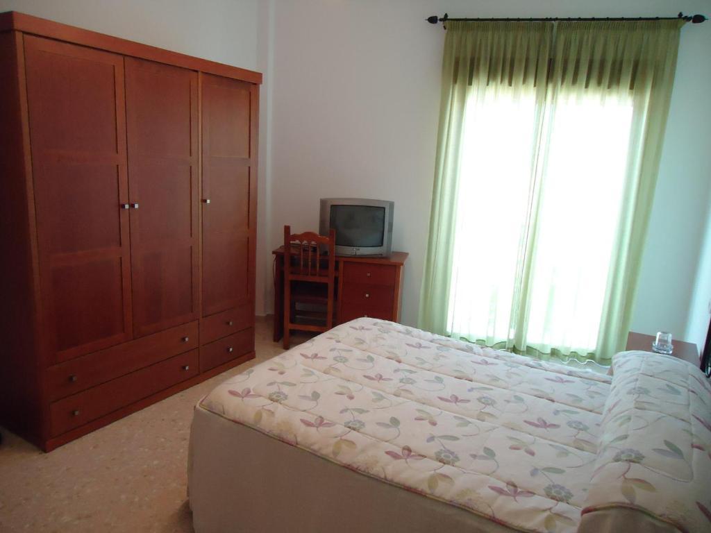 Hostal Los Claveles Baena Pokoj fotografie